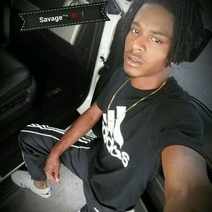 Meet your Posher, Troy